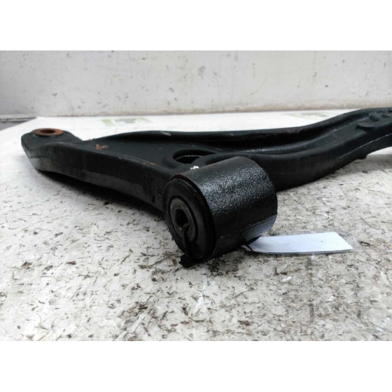 Recambio de brazo suspension inferior delantero derecho para renault master kasten l1h1 ka 2,8t referencia OEM IAM - Blanco 7