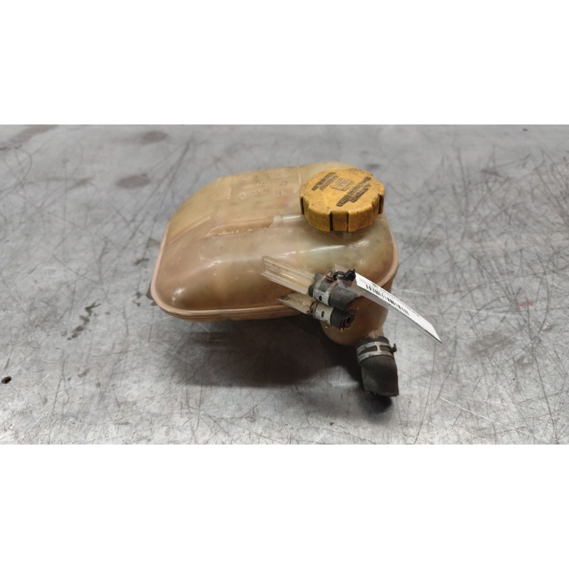 Recambio de deposito expansion para opel zafira b cosmo referencia OEM IAM 13127129  