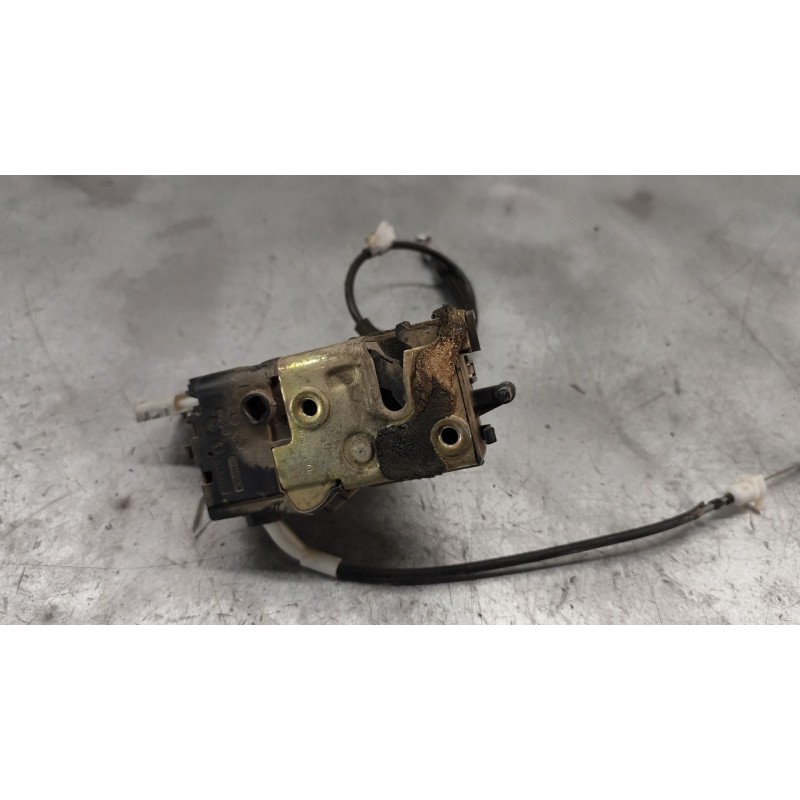 Recambio de cerradura puerta delantera derecha para peugeot 407 sw st sport referencia OEM IAM 9681333480  