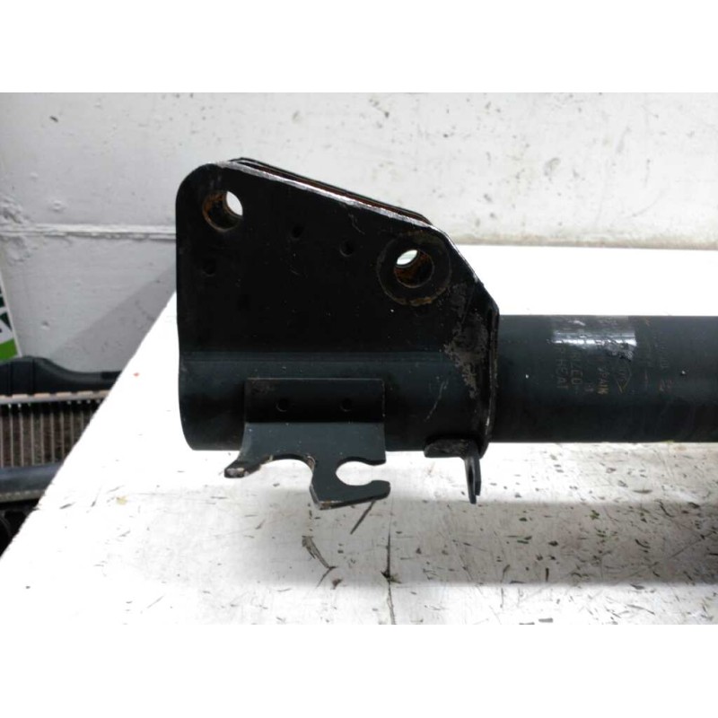 Recambio de amortiguador delantero derecho para renault master kasten l1h1 ka 2,8t referencia OEM IAM - Blanco 2