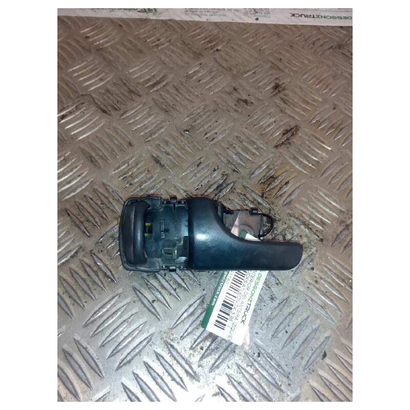Recambio de maneta interior delantera izquierda para nissan trucks atleon tk 3.95 referencia OEM IAM   