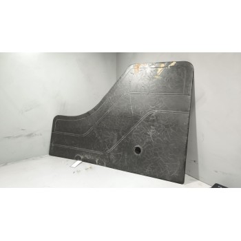 Recambio de guarnecido puerta delantera derecha para ebro l-35s referencia OEM IAM   