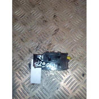 Recambio de maneta interior delantera izquierda para nissan trucks atleon tk 3.95 referencia OEM IAM   