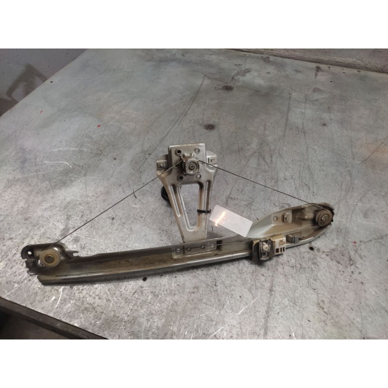 Recambio de elevalunas trasero derecho para renault clio iii authentique referencia OEM IAM  MANUAL 2