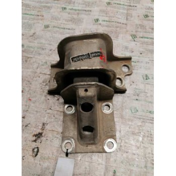 SOPORTE MOTOR IZQUIERDO 1346984080 