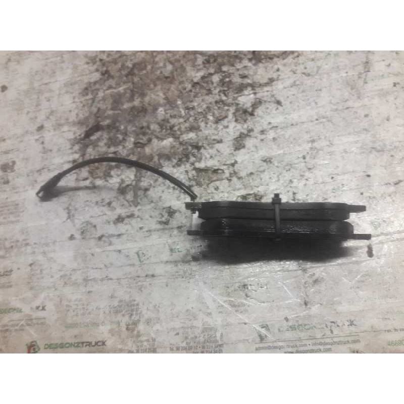 Recambio de pastillas de freno delanteras para ford transit combi '06 ft 350 largo referencia OEM IAM 90R01596868 - Blanco 2