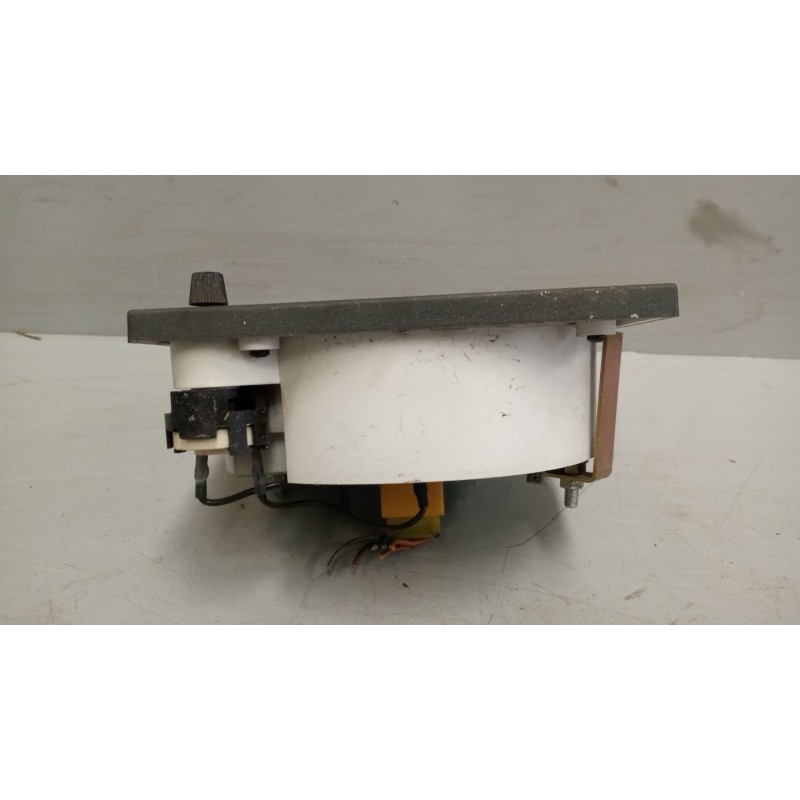 Recambio de cuadro instrumentos para iveco eurocargo 5.9 diesel referencia OEM IAM 98474451 - Blanco 2