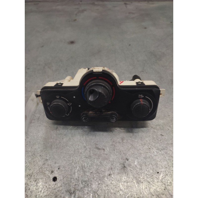 Recambio de mando calefaccion / aire acondicionado para renault clio iii authentique referencia OEM IAM 69590001  
