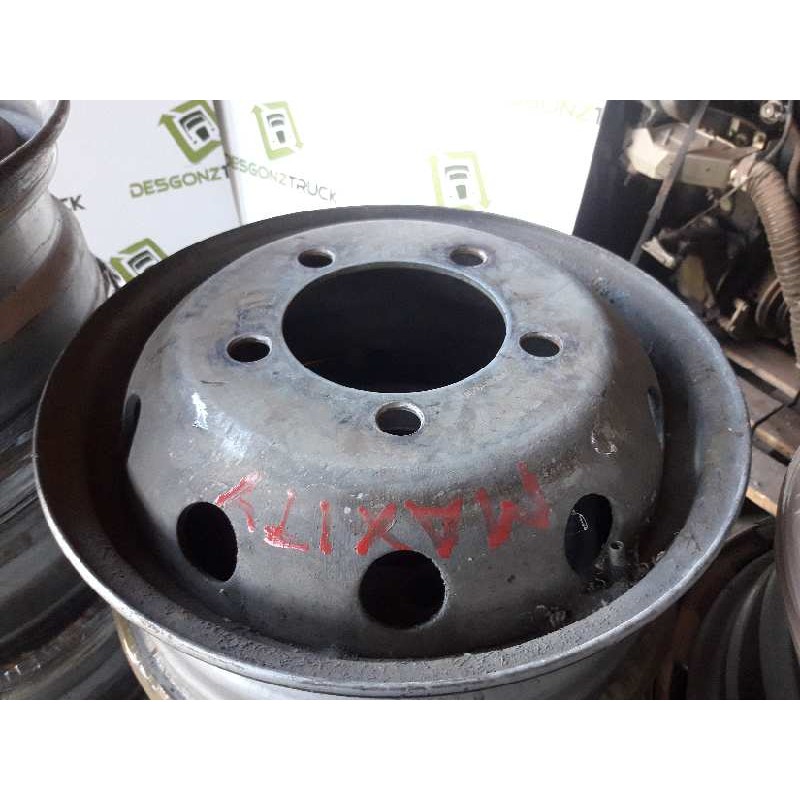 Recambio de llanta para renault maxity fg 110.28/32/35 referencia OEM IAM   5 TORNILLOS