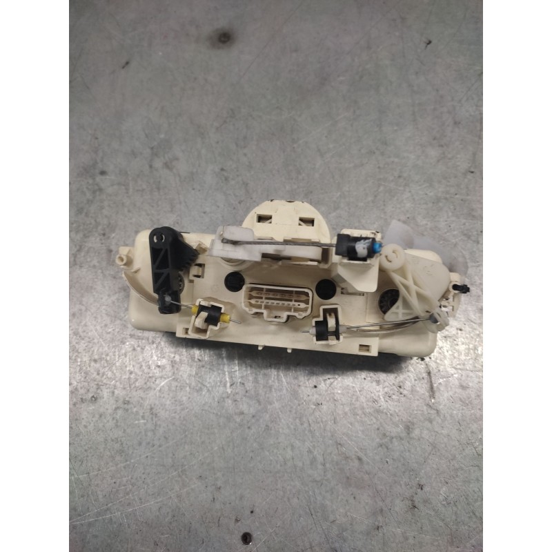 Recambio de mando calefaccion / aire acondicionado para renault clio iii authentique referencia OEM IAM 69590001 2