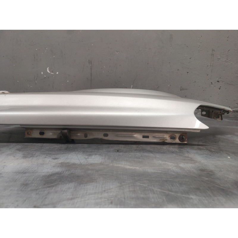 Recambio de aleta delantera derecha para opel astra h ber. 1.7 16v cdti referencia OEM IAM 3