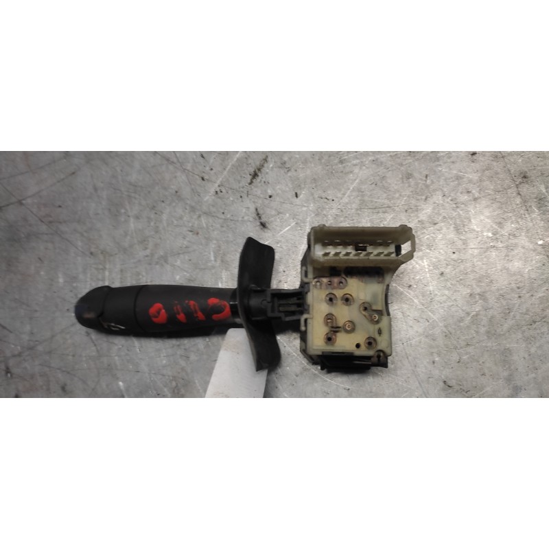 Recambio de mando limpia para renault clio ii fase i (b/cbo) 1.2 referencia OEM IAM   13 PINS 2