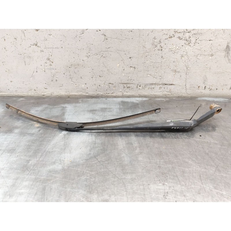 Recambio de brazo limpia delantero derecho para nissan qashqai ii (j11, j11_) 1.5 dci referencia OEM IAM   