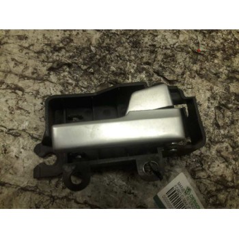 MANETA INTERIOR TRASERA DERECHA 3M51R22600BD 