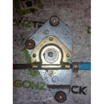 Recambio de elevalunas delantero derecho para iveco eurocargo tector chasis  (modelo 80 el 15) tráfico urbano referencia OEM IAM