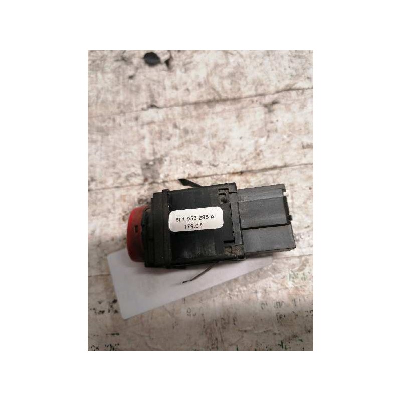 Recambio de warning para seat ibiza (6l1) cool referencia OEM IAM 6L1953235A 4 PINS - Negro 2