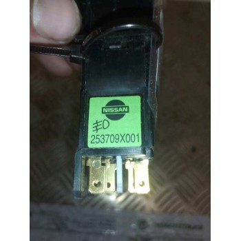Recambio de boton antiniebla para nissan trucks atleon tk 3.95 referencia OEM IAM 253709X001  