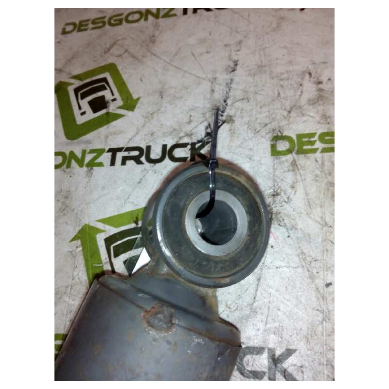 Recambio de amortiguador trasero para renault premium route 2006 fas 4x2 larga distancia referencia OEM IAM 5010630728 - Rojo 5