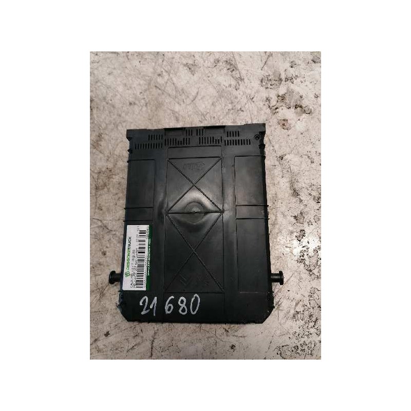 Recambio de caja reles / fusibles para peugeot 207 sw confort referencia OEM IAM 9664983480 10503059 BSI - Blanco 3
