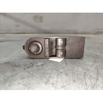 MANDO ELEVALUNAS DELANTERO IZQUIERDO 13228706 