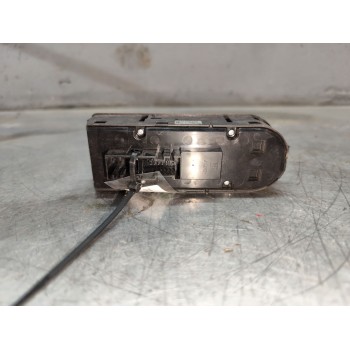 Recambio de mando elevalunas delantero izquierdo para opel astra h ber. 1.7 16v cdti referencia OEM IAM 13228706  