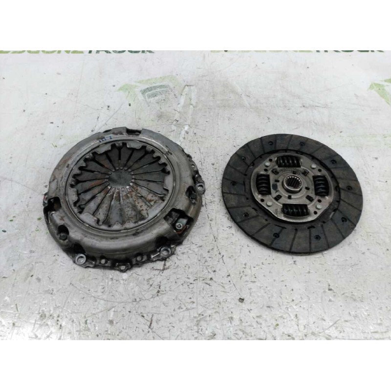 Recambio de kit embrague para peugeot 207 sw confort referencia OEM IAM 2