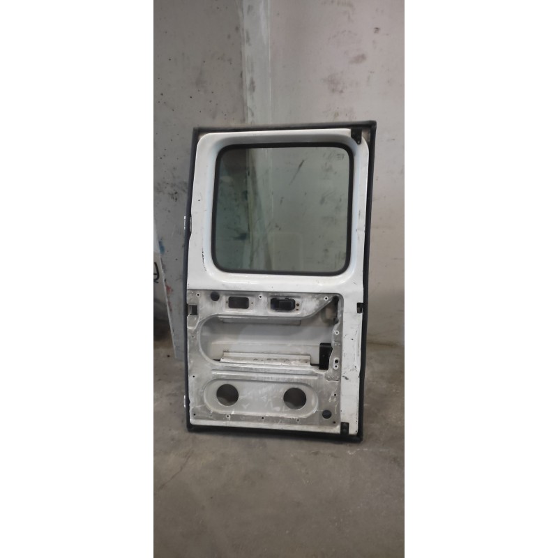 Recambio de porton trasero derecho para ford transit, combi 1995 2.5 diesel cat referencia OEM IAM   