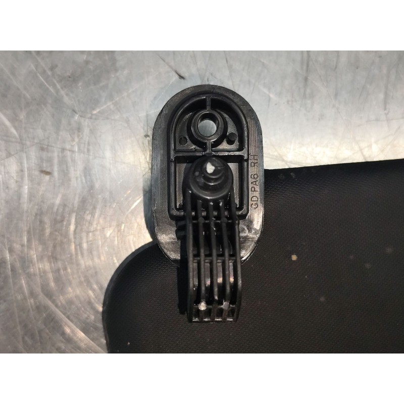 Recambio de parasol derecho para hyundai i30 (gd) 1.6 crdi referencia OEM IAM 3