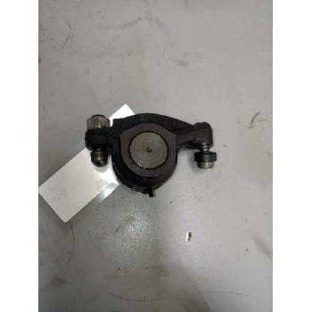Recambio de balancin para iveco eurocargo 05.03  5.9 diesel referencia OEM IAM 4895067 489506700 BALANCIN ADMISION