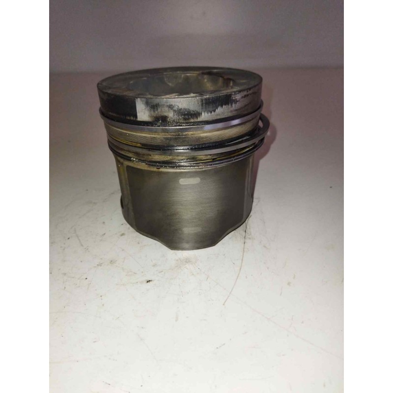 Recambio de piston para man l 2000 evolution l 2000 fg llc m (largura mediana) referencia OEM IAM 51025006035 51025006036 510250 - Blanco