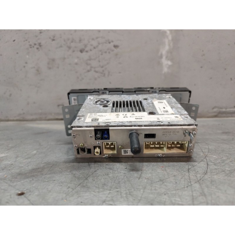 Recambio de sistema audio / radio cd para kia niro i (de) e-niro referencia OEM IAM 9656004330 - Blanco 3