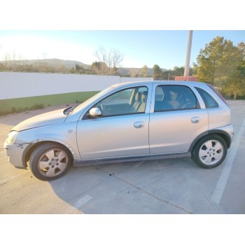 opel corsa c del año 2004