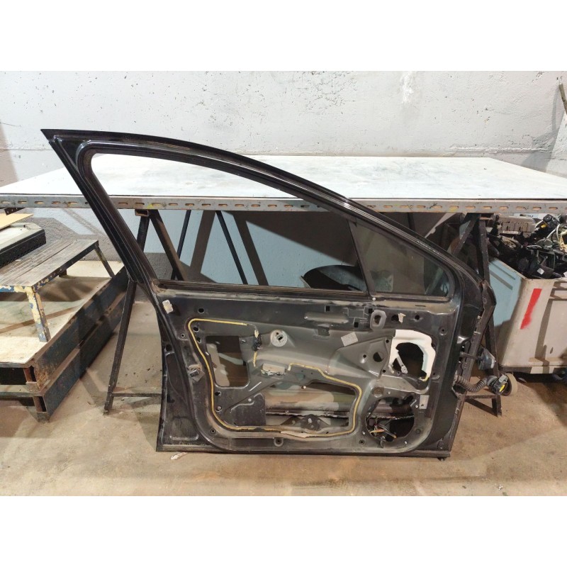 Recambio de puerta delantera izquierda para peugeot 407 sw st sport referencia OEM IAM - Negro 2