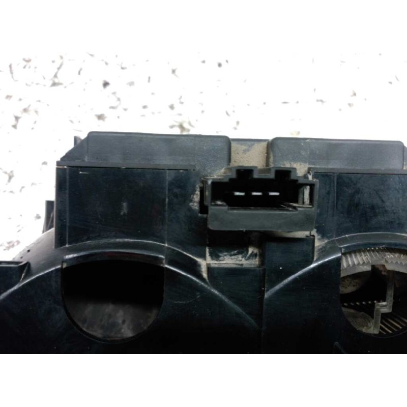 Recambio de piloto trasero derecho para seat toledo (1l) base referencia OEM IAM  INTERIOR O PORTON - Verde 3
