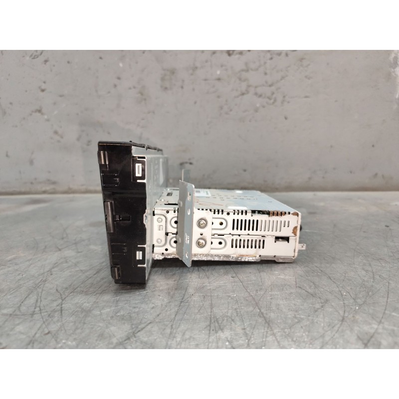 Recambio de sistema audio / radio cd para kia niro i (de) e-niro referencia OEM IAM 9656004330 - Blanco 7