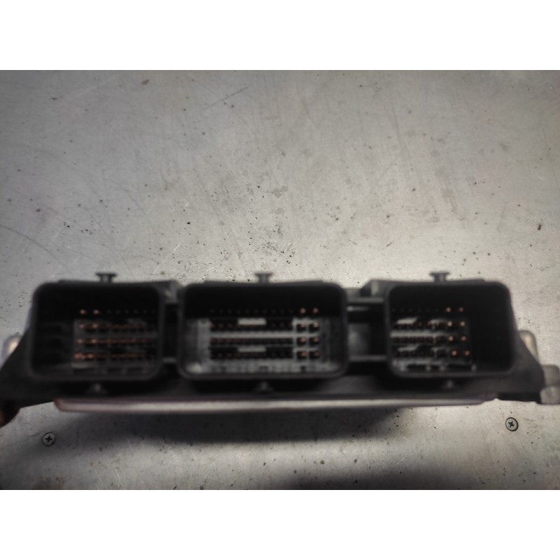 Recambio de centralita motor uce para peugeot 407 1.6 hdi referencia OEM IAM 9664257580 0281013332 9653958980 3