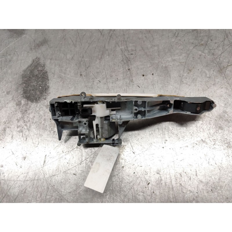 Recambio de maneta exterior trasera derecha para peugeot 207 sw confort referencia OEM IAM - Blanco 2