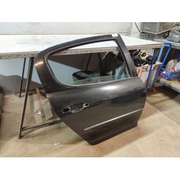 Recambio de puerta trasera derecha para peugeot 407 sw st sport referencia OEM IAM   