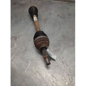 TRANSMISION DELANTERA IZQUIERDA 8200499585 