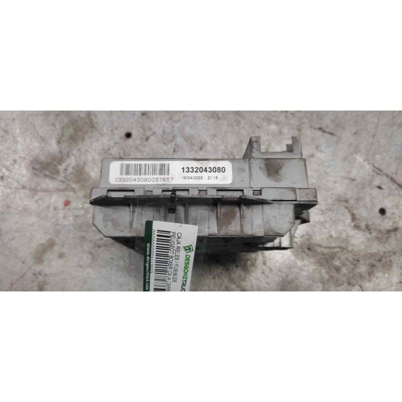 Recambio de caja reles / fusibles para peugeot boxer caja cerrada (rs2850)(290/330)('02) 330 c  td referencia OEM IAM 1332043080 - Blanco 2