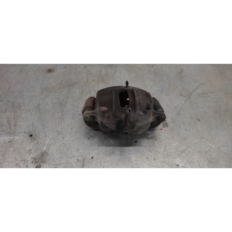 Recambio de pinza freno delantera izquierda para nissan terrano/terrano.ii (r20) avenue referencia OEM IAM - Blanco 2