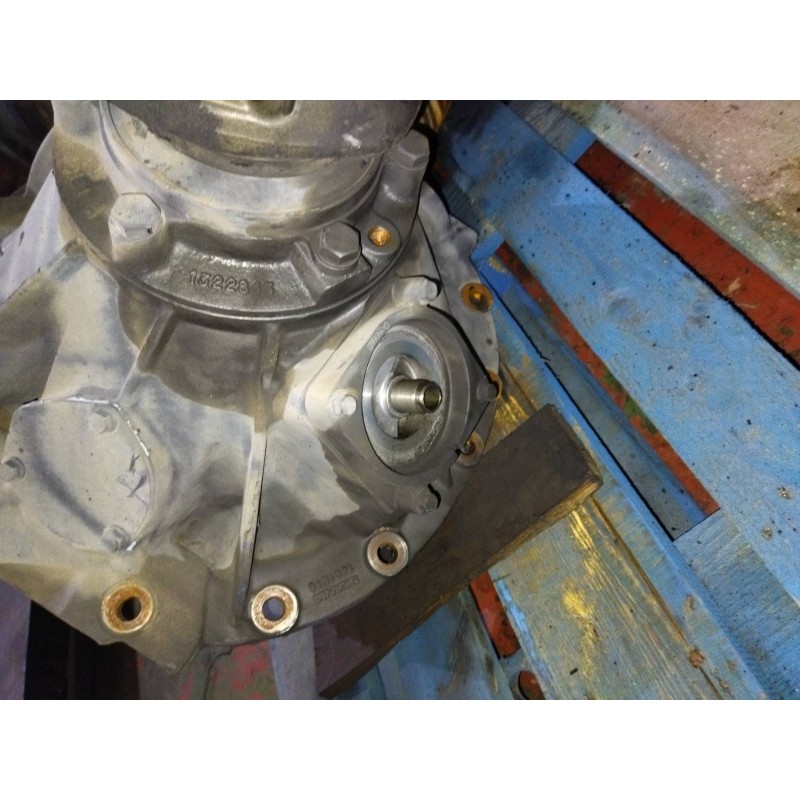 Recambio de grupo para scania trucks serie 4 bus k 124 referencia OEM IAM R660 RATIO:3.07 9251614 3