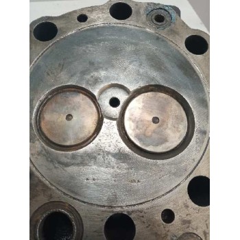 Recambio de culata para scania trucks serie 4 bus n094ub4x2 referencia OEM IAM 1521826 1434915 