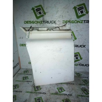MOLDURA PUERTA DELANTERA DERECHA 