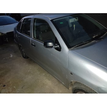 seat cordoba berlina (6k2) del año 2000