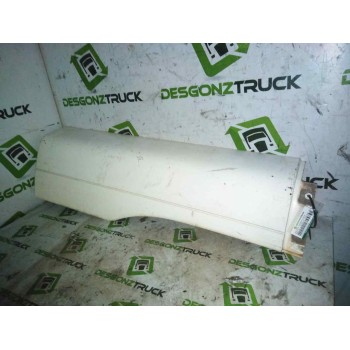MOLDURA TRASERA CABINA 81615100366 derecha