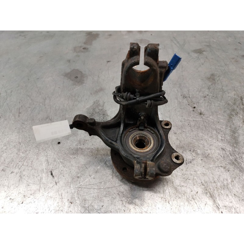 Recambio de mangueta delantera izquierda para peugeot 207 sw confort referencia OEM IAM - Blanco 3