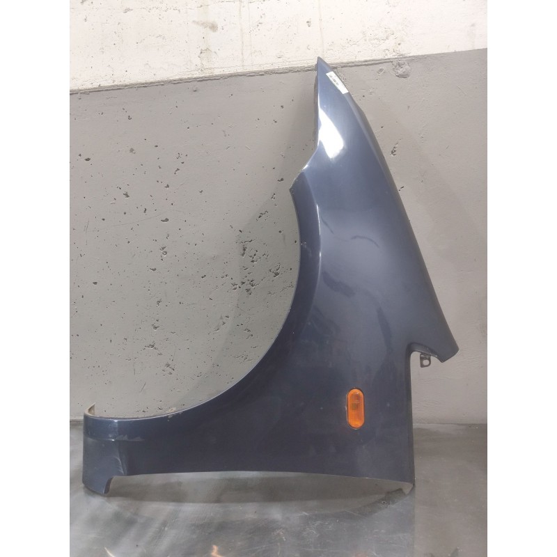 Recambio de aleta delantera izquierda para ford focus c-max (cap) ambiente (d) referencia OEM IAM   