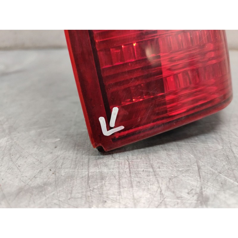 Recambio de piloto trasero izquierdo para kia shuma ii 1.6 ls berlina portón referencia OEM IAM - Blanco 3
