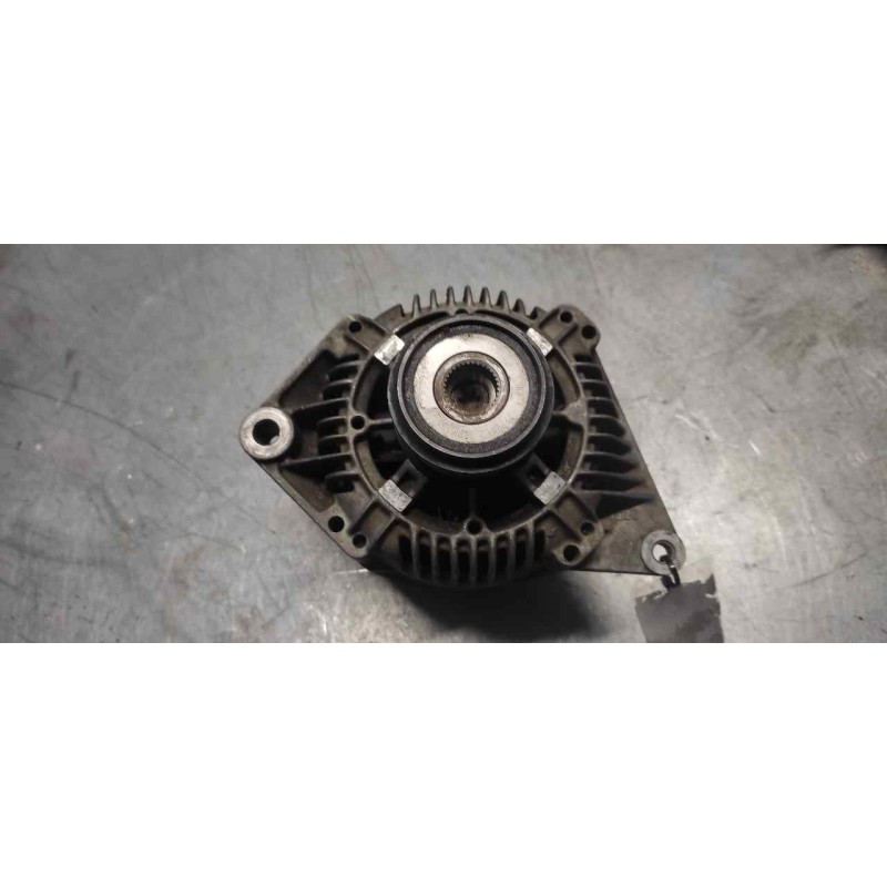 Recambio de alternador para renault megane i berlina hatchback (ba0) 1.9 dt alize referencia OEM IAM   